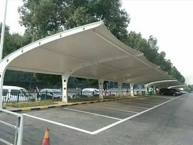 膜結構汽車棚